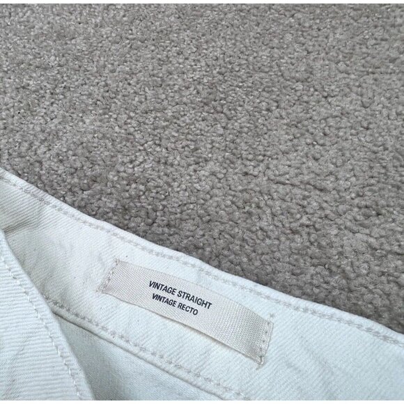 Universal Thread Vintage Straight Jeans Ivory Distressed Pockets Size 14 Short - Picture 13 of 13